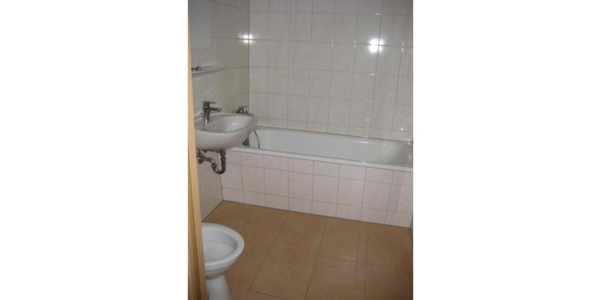 Etagenwohnung Osterburg (Altmark) - 3 Zimmer, 56 m&sup2;, 223&euro; | Angebot:8853662