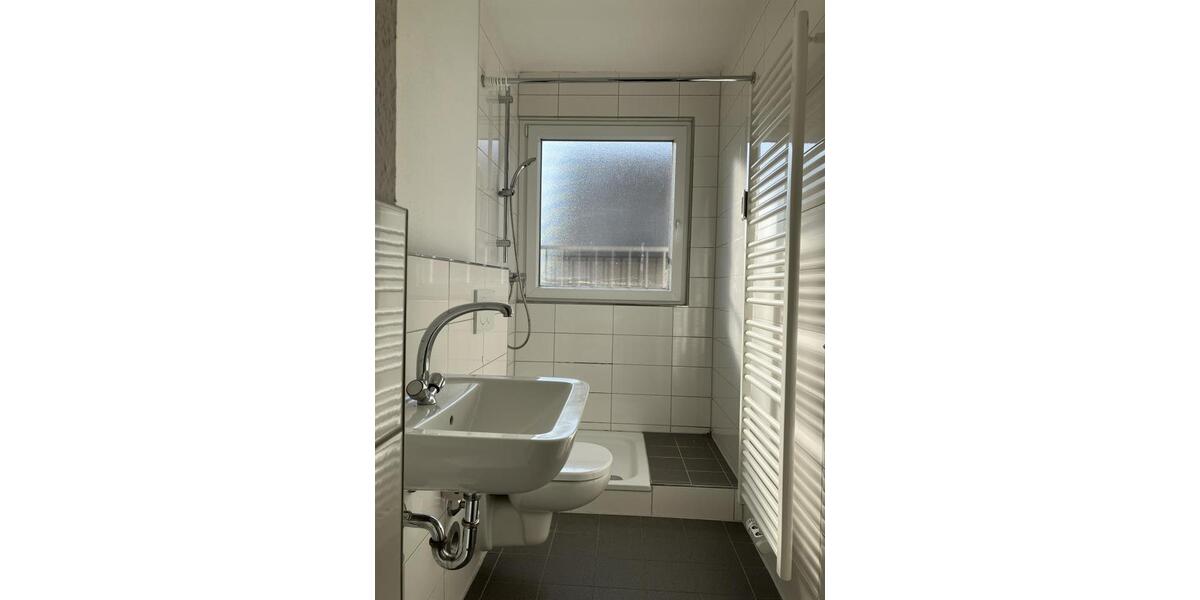 VIVAWEST modernisiert Ihre neue Wohnung. 2 zimmer