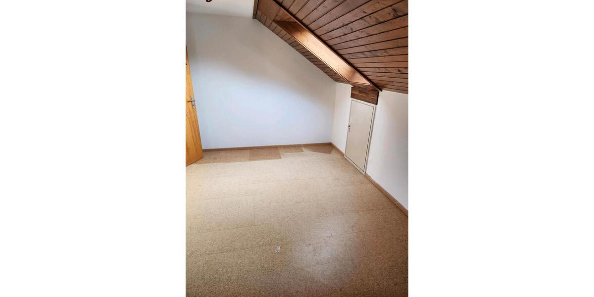 Dachgeschoßwohnung Schönau im Schwarzwald - 2 Zimmer, 68 m&sup2;, 810&euro; | Angebot:25403653