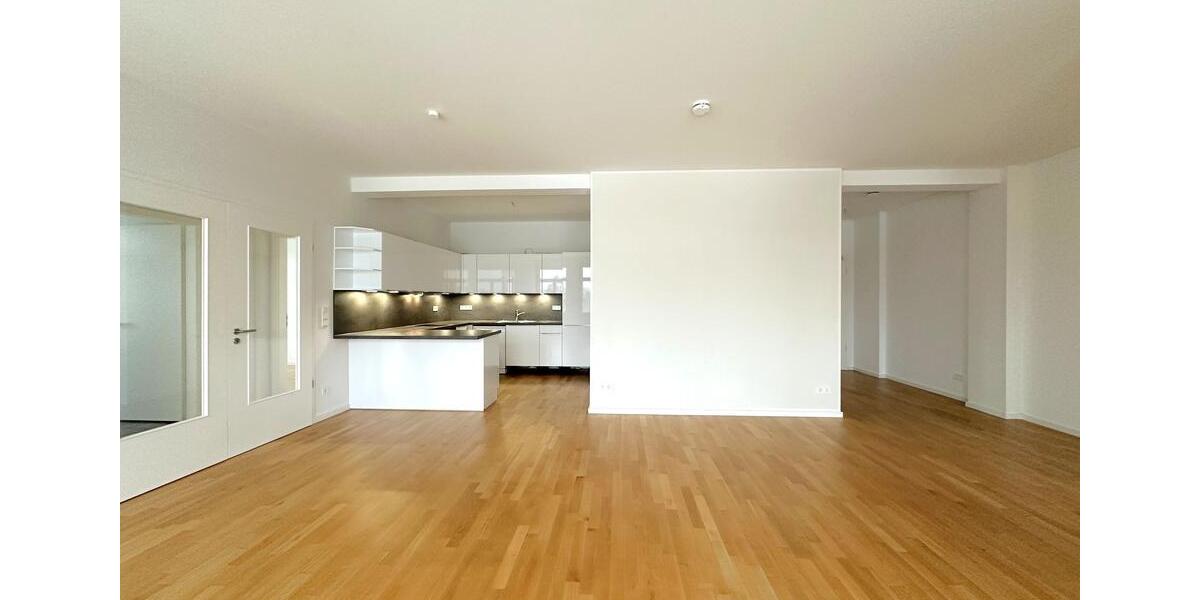 Dachgeschoßwohnung Dallgow-Döberitz Döberitz - 4 Zimmer, 149 m&sup2;, 1.790&euro; | Angebot:24815134