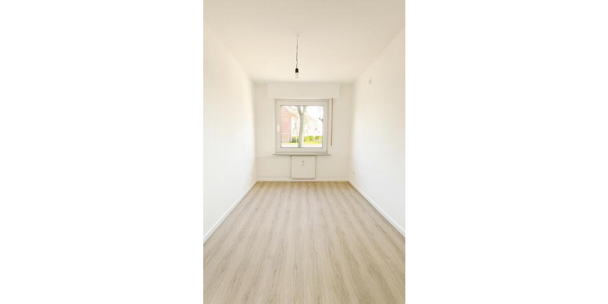 Erdgeschoßwohnung Varel - 3 Zimmer, 65 m&sup2;, 590&euro; | Angebot:23817948