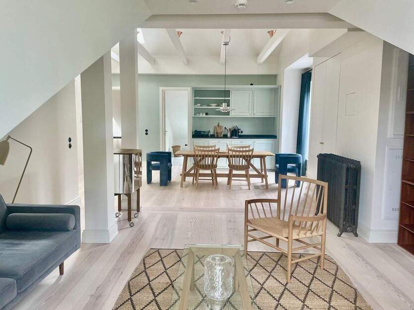 Komplett möblierte wunderschöne 3 Zimmerwohnung, W10.-04, Im DG, 110m² 3 zimmer