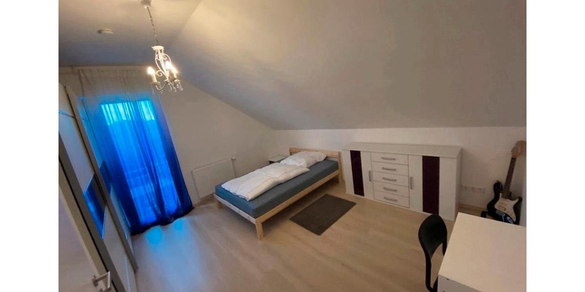 Kurzzeitvermietung möblierter Zimmer 3 zimmer