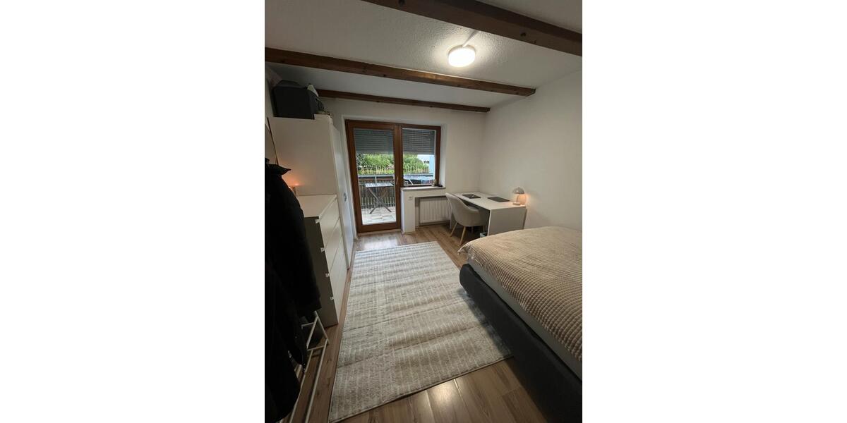 Wohnen auf Zeit Weingarten - 1 Zimmer, 14 m&sup2;, 470&euro; | Angebot:26049303