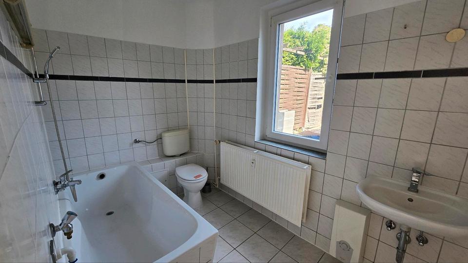 Erdgeschoßwohnung Neustrelitz - 2 Zimmer, 54 m&sup2;, 405&euro; | Angebot:22312402