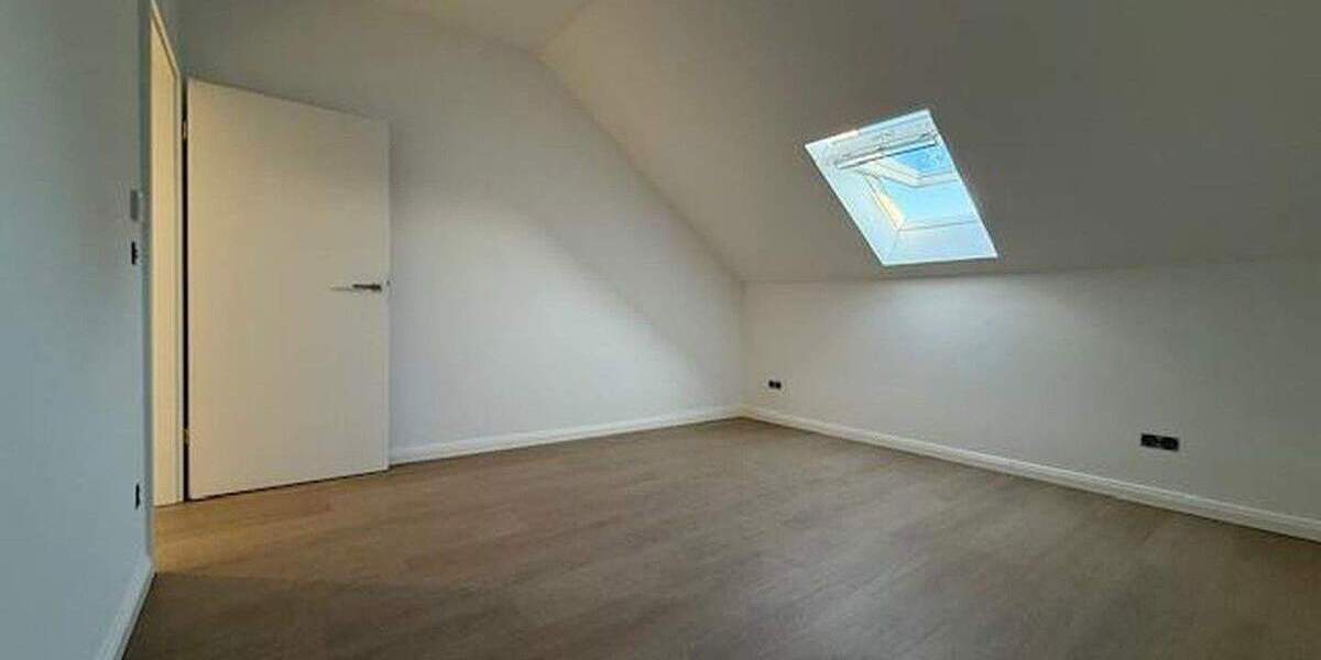 Traumhafte Haushälfte an der Elbe von Privat* Neubau* 4 zimmer