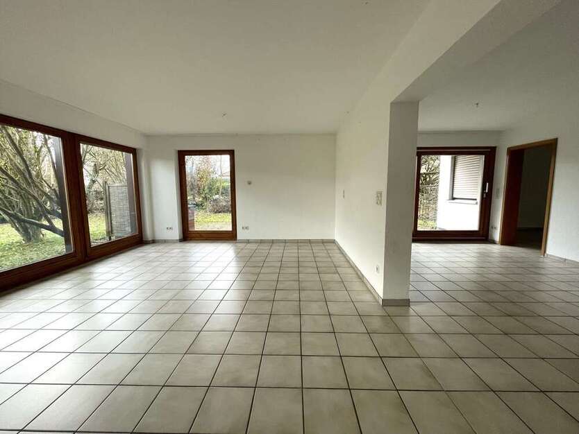 Wohnung zum Mieten in Laichingen 1.100 € 108.25 m² 4.5 zimmer