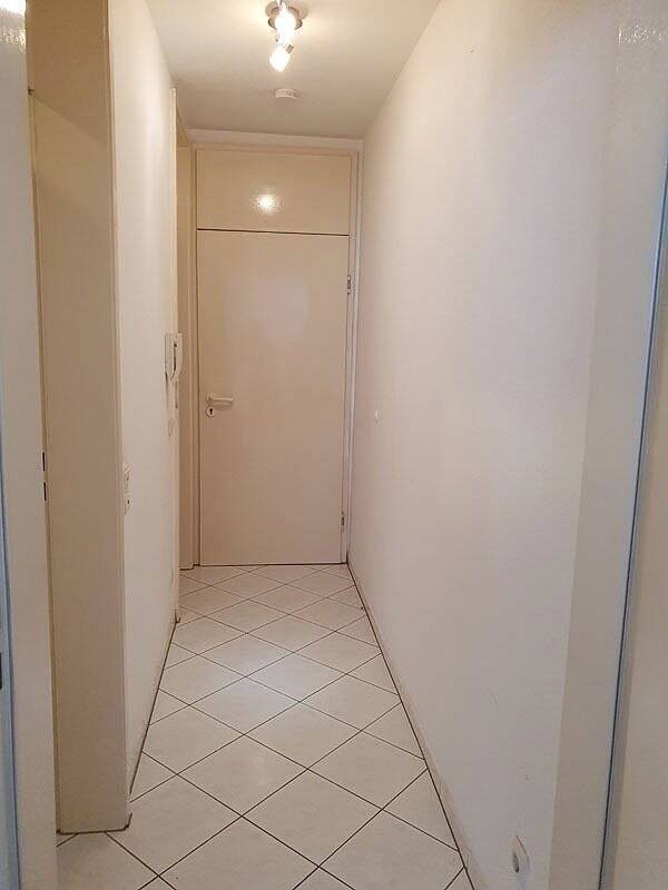 Moderne 2 Zimmer-Wohnung mit Loggia und EBK in Mainz-Oberstadt