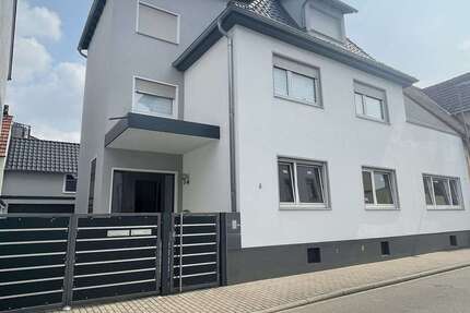 Wohnung Viernheim - 4 Zimmer, 135 m&sup2;, 1.500&euro; | Angebot:27278661