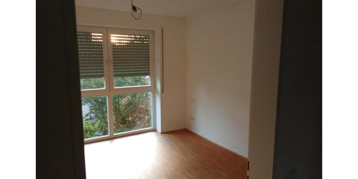 Reihenhaus Ulm Obertalfingen - 5 Zimmer, 120 m&sup2;, 1.650&euro; | Angebot:25963888