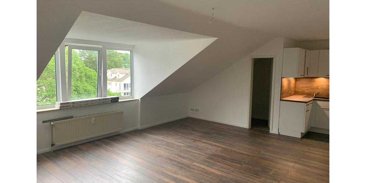 Dachgeschoßwohnung Sellin - 2 Zimmer, 60 m&sup2;, 840&euro; | Angebot:24751592