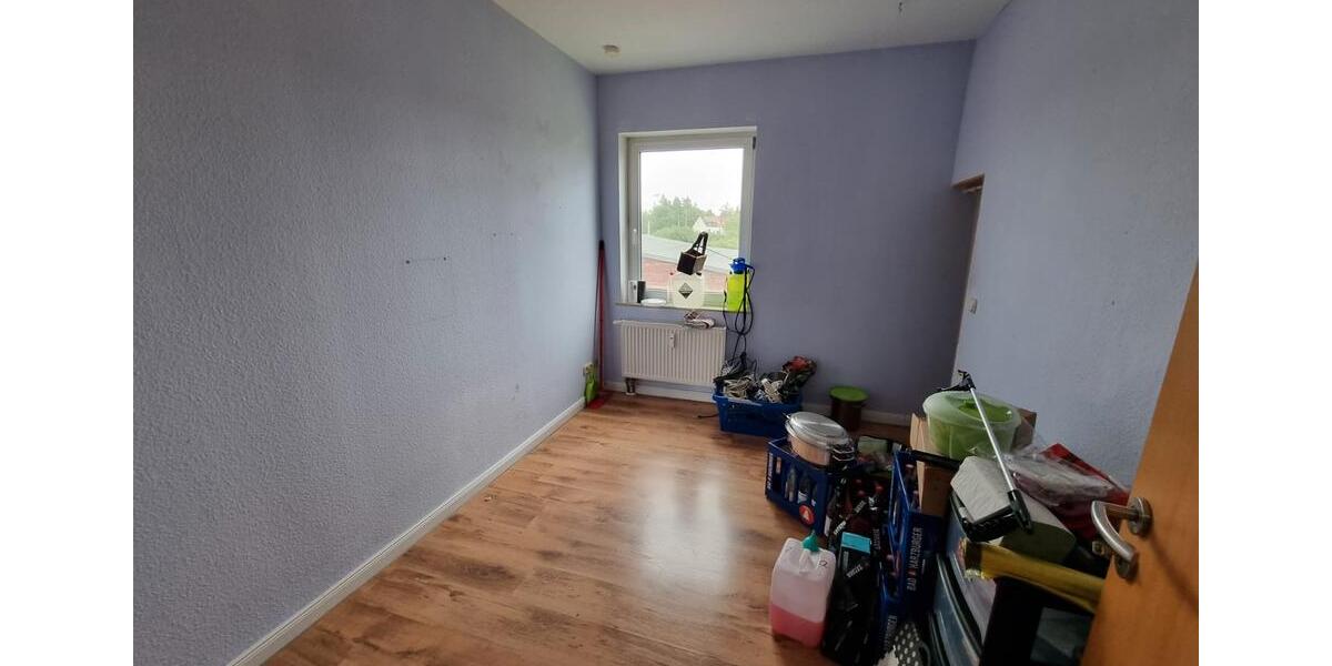 Etagenwohnung Schönebeck (Elbe) - 3 Zimmer, 69 m&sup2;, 415&euro; | Angebot:26522725