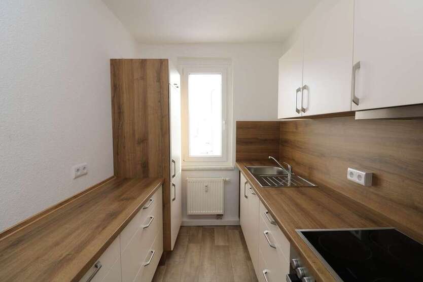 Wohnung zum Mieten in Freiberg 369 € 45.45 m²