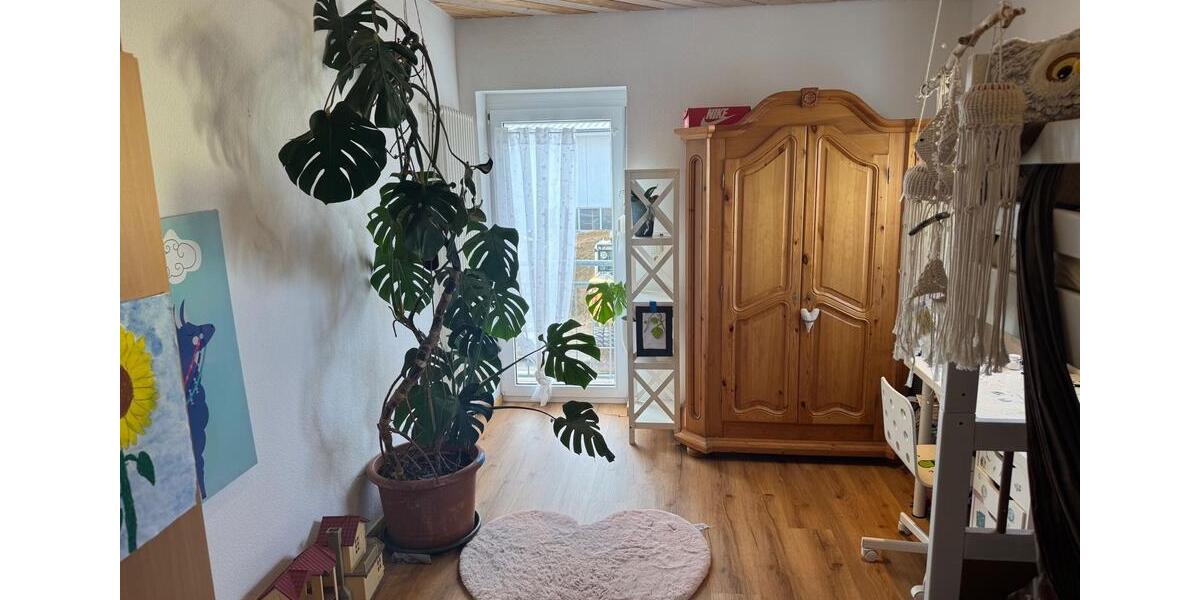 Einfamilienhaus Salem - 5 Zimmer, 180 m&sup2;, 1.750&euro; | Angebot:24705443