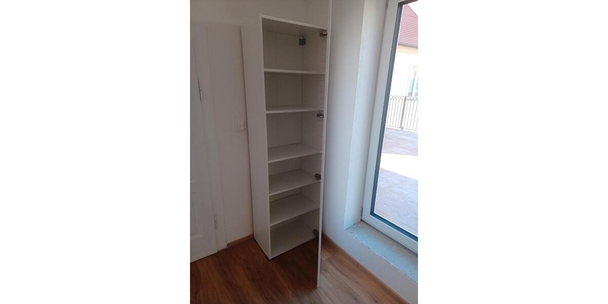 Wohnen auf Zeit Uffenheim - 1 Zimmer, 11 m&sup2;, 400&euro; | Angebot:26625555