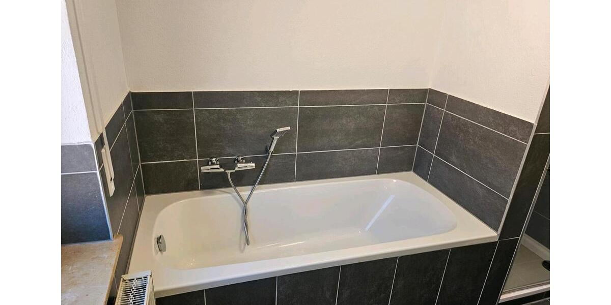 Dachgeschoßwohnung Bühlerzell - 4 Zimmer, 100 m&sup2;, 1.100&euro; | Angebot:24308414