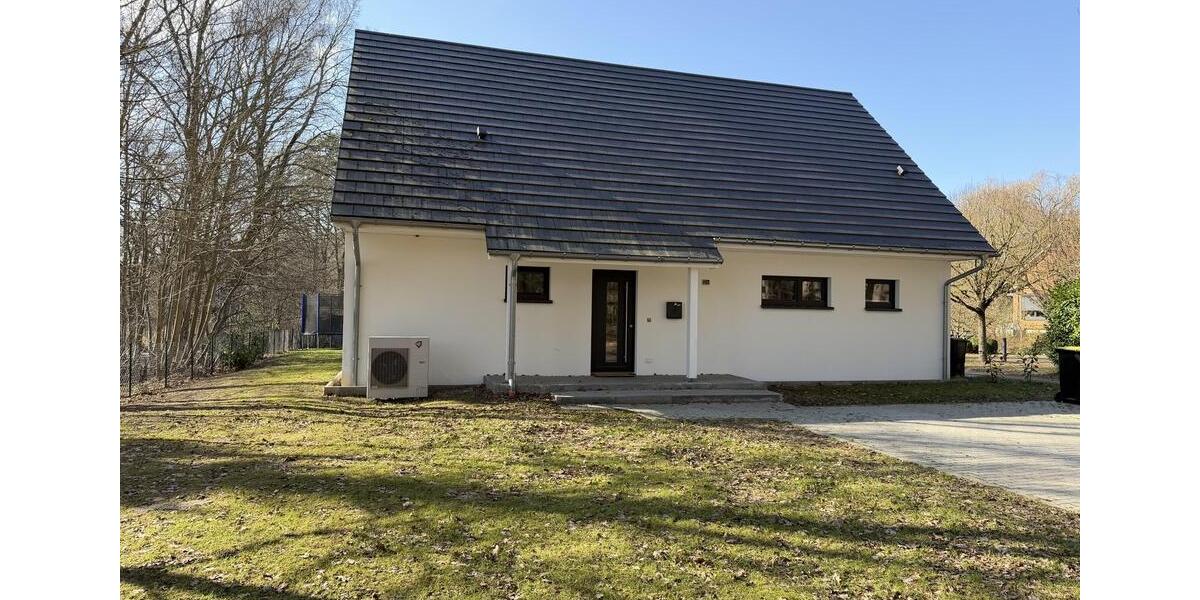 Einfamilienhaus Stelle - 4.5 Zimmer, 130 m&sup2;, 1.850&euro; | Angebot:25289268