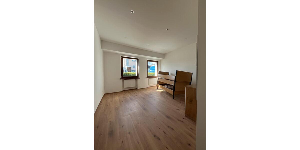 Etagenwohnung Dickenschied - 1 Zimmer, 25 m&sup2;, 600&euro; | Angebot:25757102