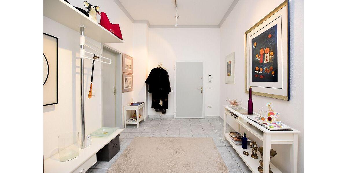 Etagenwohnung Hannover Vahrenwald-List - 4 Zimmer, 200 m&sup2;, 2.400&euro; | Angebot:24933539