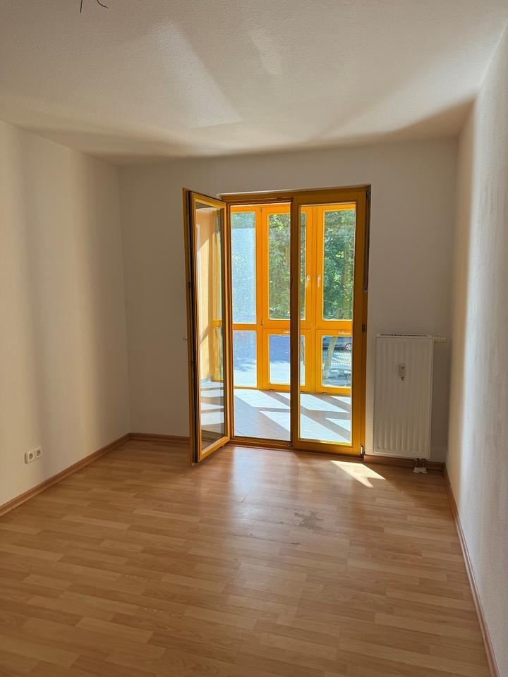 Wohnen mit Wohlfühlfaktor: 2 Raum Wohnung mit Wintergarten!