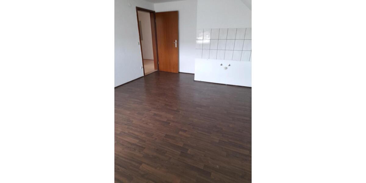 Dachgeschoßwohnung Thannhausen - 2 Zimmer, 71 m&sup2;, 710&euro; | Angebot:26223732