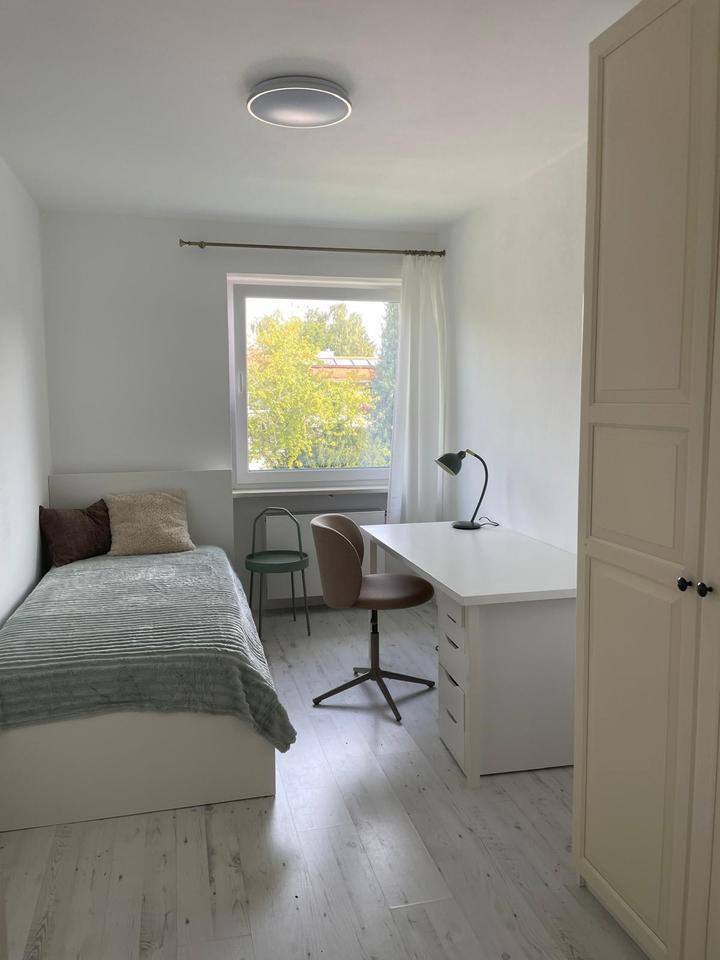 WG-Zimmer in gemütlicher 3-Zimmer-Wohnung in Studenten-WG