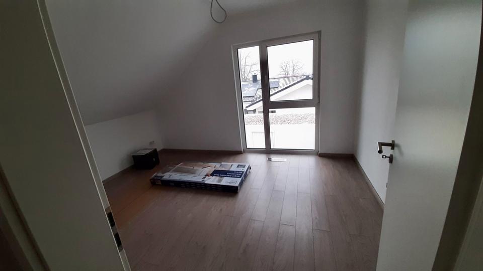 Einfamilienhaus Münchberg - 5 Zimmer, 151 m&sup2;, 1.700&euro; | Angebot:26237535