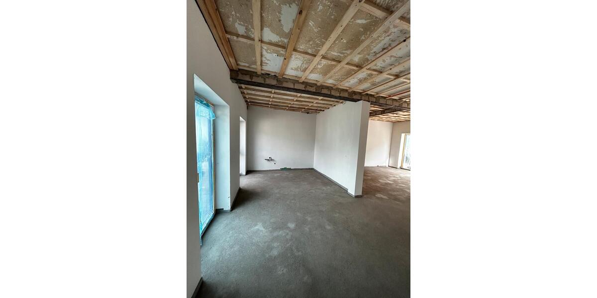 Erdgeschoßwohnung Bad Salzuflen Ehrsen-Breden - 3 Zimmer, 100 m&sup2;, 1.200&euro; | Angebot:26022997