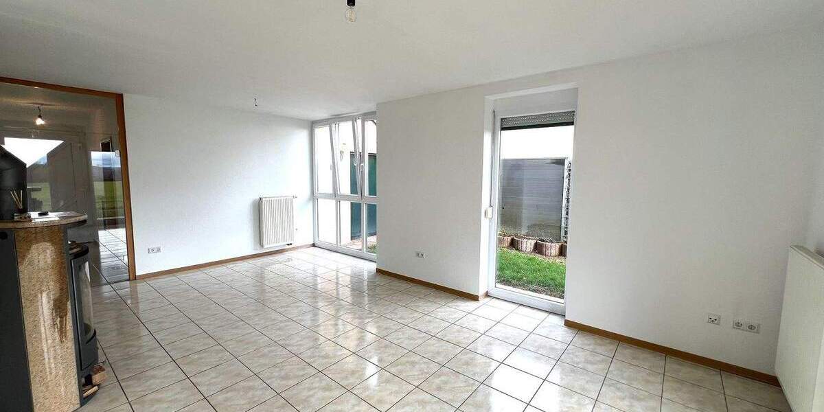 Doppelhaushälfte Monzingen - 3 Zimmer, 107 m&sup2;, 1.000&euro; | Angebot:25683793