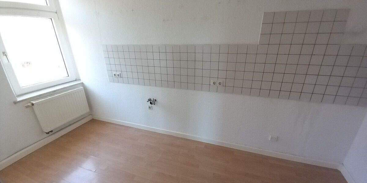 Etagenwohnung Hohenstein-Ernstthal Ernstthal - 3 Zimmer, 79 m&sup2;, 415&euro; | Angebot:25996741