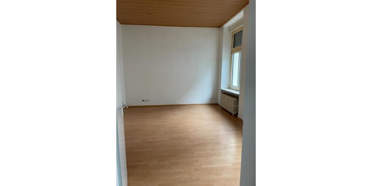 Großzügige 3 Zimmerwohnung am Loh 3 zimmer