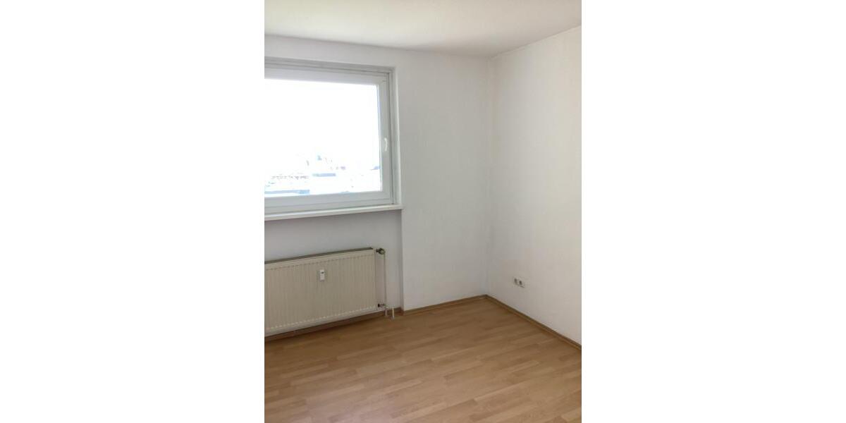 Etagenwohnung Langen (Hessen) - 3 Zimmer, 75 m&sup2;, 743&euro; | Angebot:26235177