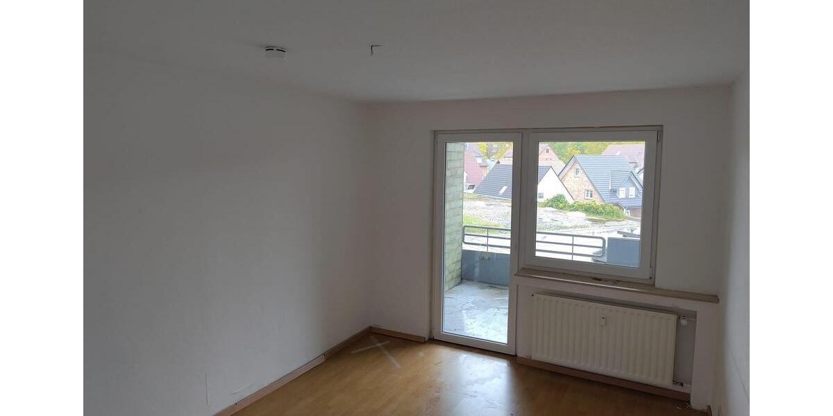 Etagenwohnung Duisburg Hamborn - 3 Zimmer, 81 m&sup2;, 600&euro; | Angebot:24536445