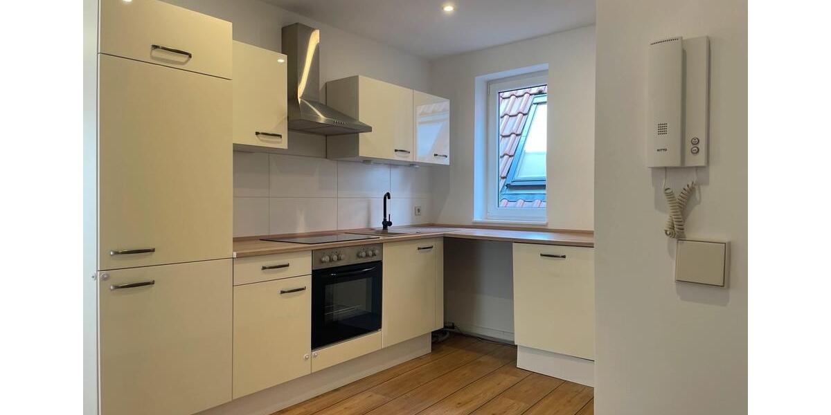 Etagenwohnung Güstrow - 4 Zimmer, 95 m&sup2;, 880&euro; | Angebot:25219752