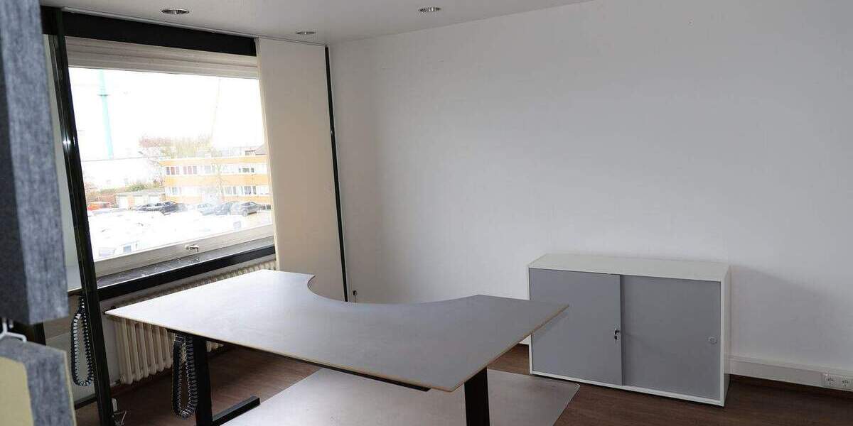 Gewerbeobjekt Duisburg Wanheim-Angerhausen - 6 Zimmer, 203 m&sup2;, 1.712&euro; | Angebot:23940897