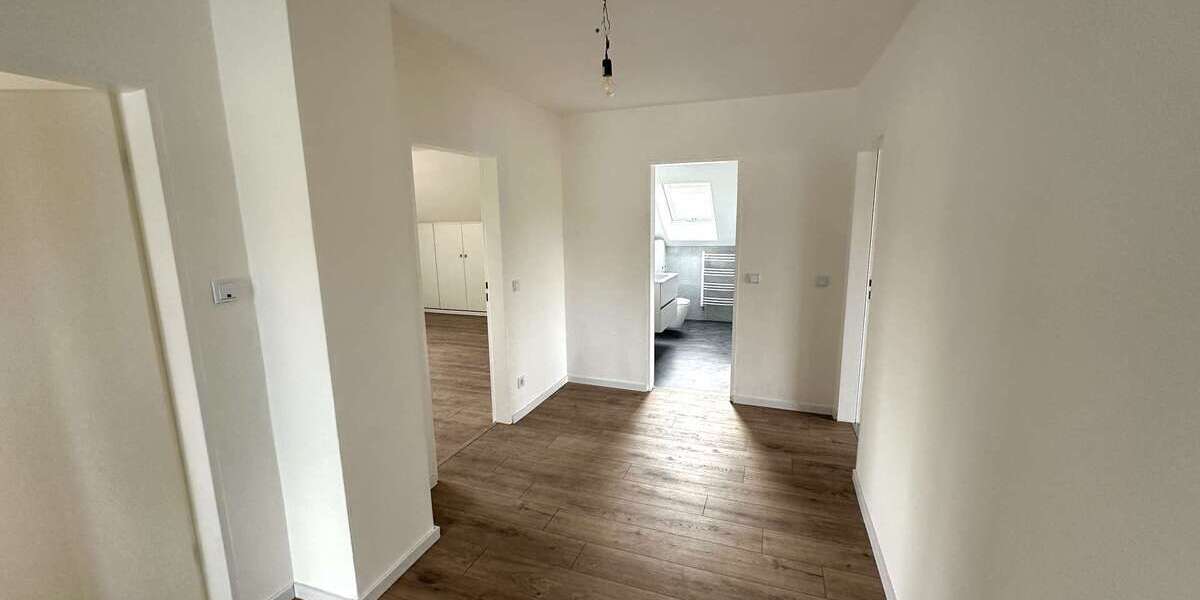 Etagenwohnung Straubing - 4 Zimmer, 95 m&sup2;, 1.045&euro; | Angebot:26676809
