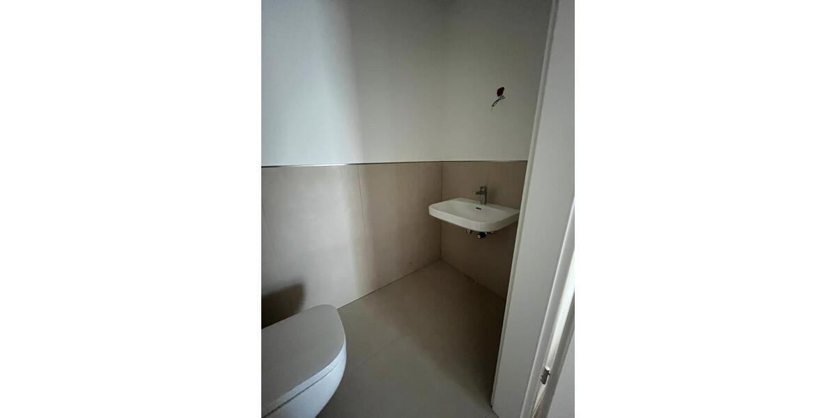 Stilvolle Gartenwohnung mit EBK 3.5 zimmer