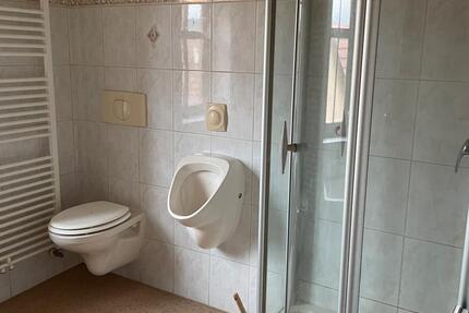 Wohnung Wasungen - 3 Zimmer, 93 m&sup2;, 500&euro; | Angebot:24767277