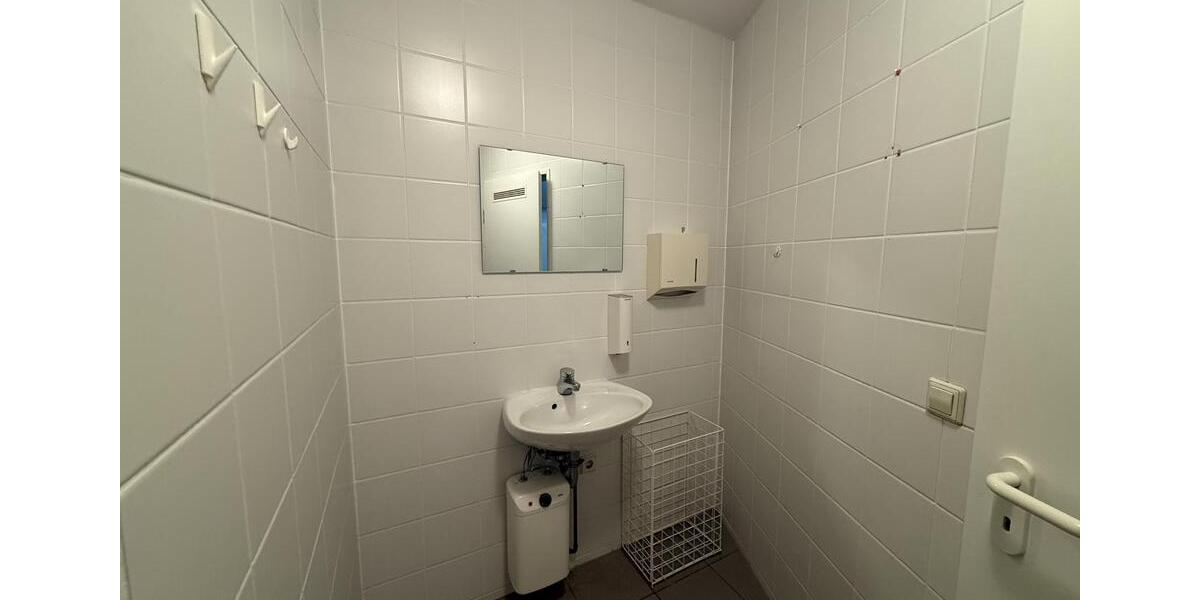 Gewerbeobjekt Reinsdorf - 1.800&euro; | Angebot:24788899