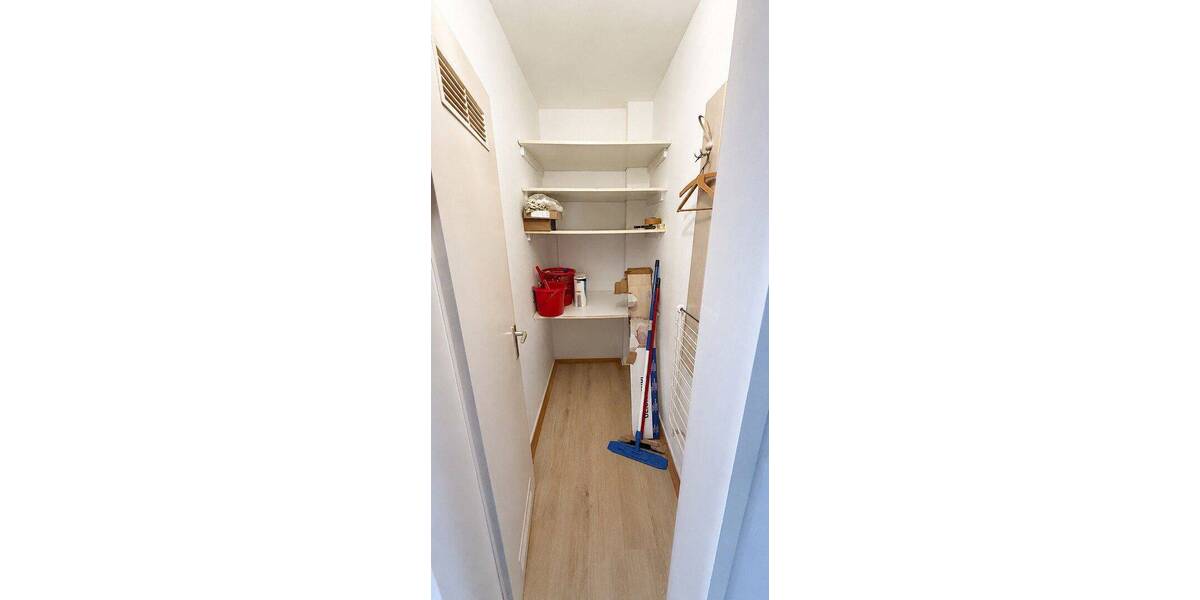 Etagenwohnung Oberursel - 2 Zimmer, 64 m&sup2;, 930&euro; | Angebot:26820011