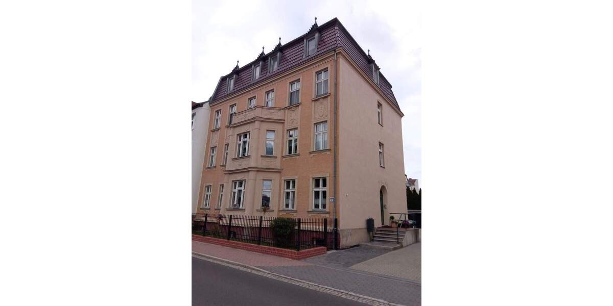 Etagenwohnung Senftenberg - 3 Zimmer, 109 m&sup2;, 750&euro; | Angebot:25704054