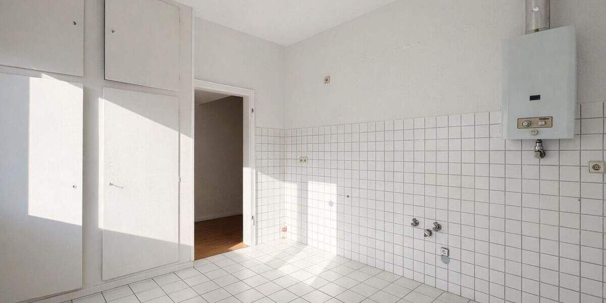 Etagenwohnung Krefeld Stadtmitte - 3 Zimmer, 97 m&sup2;, 625&euro; | Angebot:25796371