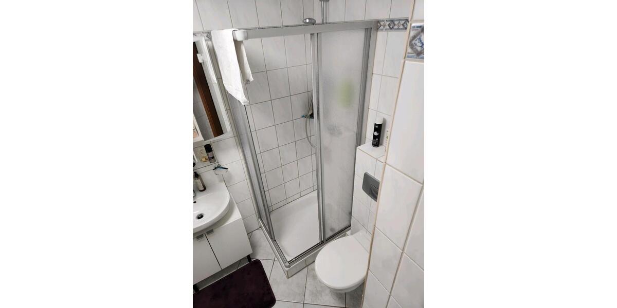 Dachgeschoßwohnung Völklingen - 1 Zimmer, 74 m&sup2;, 460&euro; | Angebot:26278245