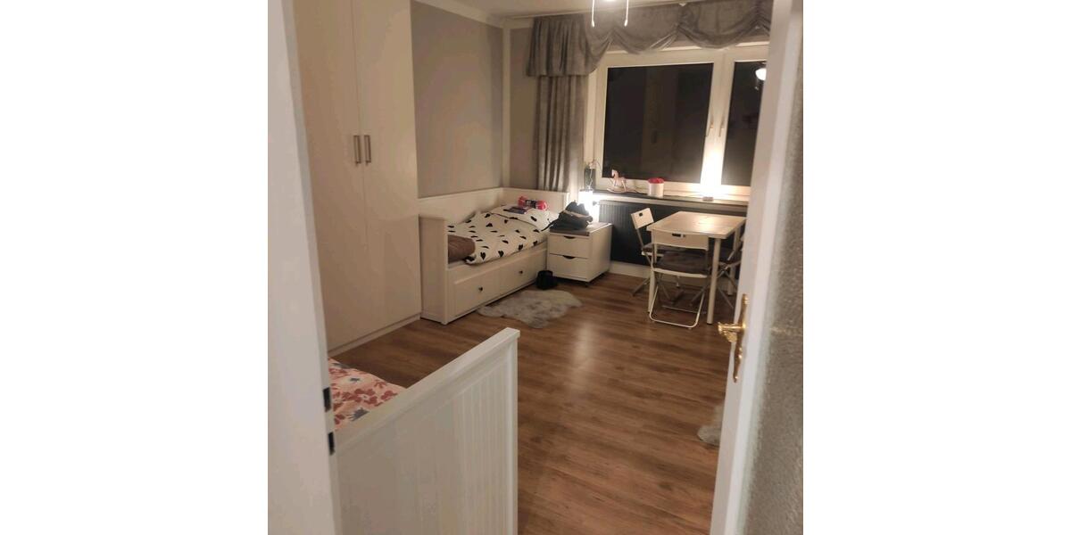 Wohnen auf Zeit Hannover Buchholz-Kleefeld - 20 Zimmer, 70 m&sup2;, 530&euro; | Angebot:23870689