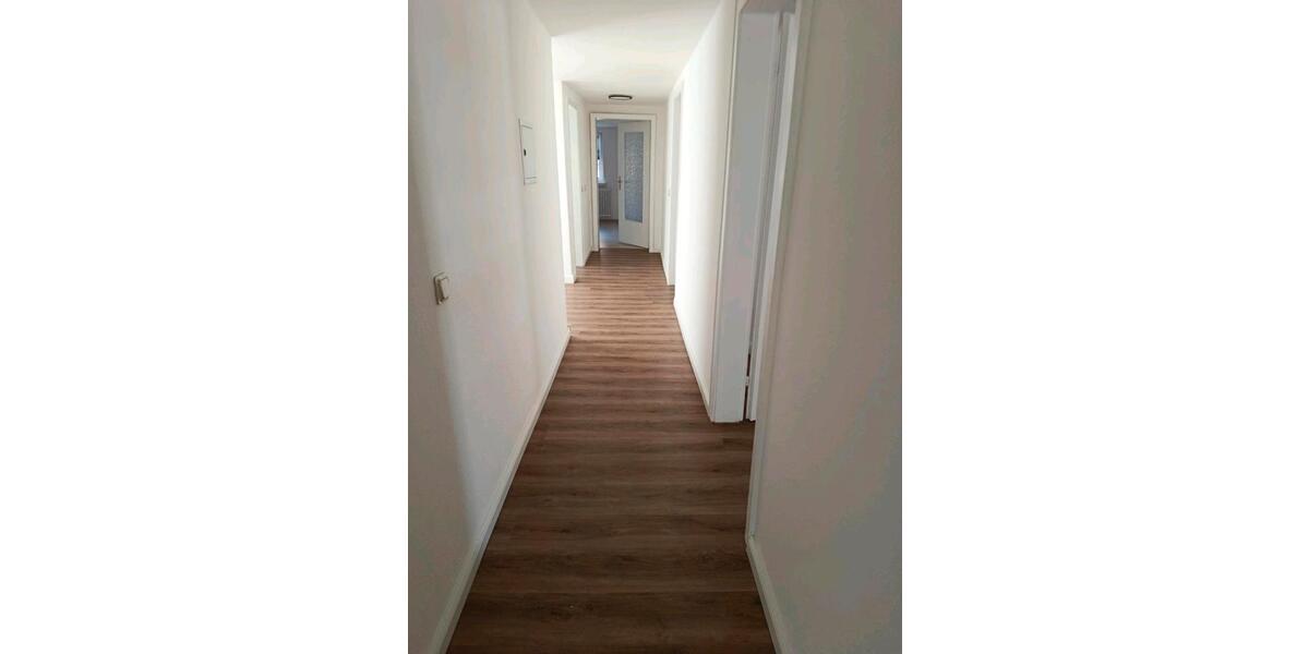 Etagenwohnung Bebra - 5 Zimmer, 100 m&sup2;, 575&euro; | Angebot:26577788