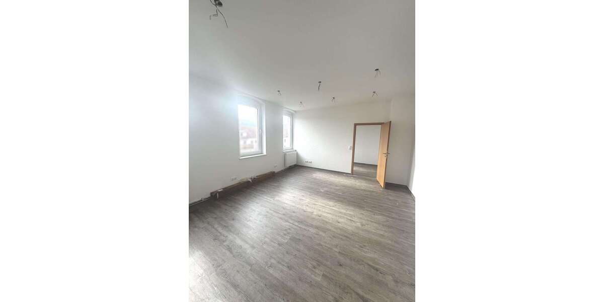Etagenwohnung Roßwein - 1.5 Zimmer, 47 m&sup2;, 272&euro; | Angebot:27171703