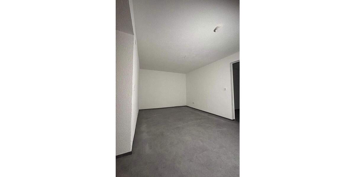 Etagenwohnung Pforzheim Dillweißenstein - 2 Zimmer, 50 m&sup2;, 650&euro; | Angebot:25302942