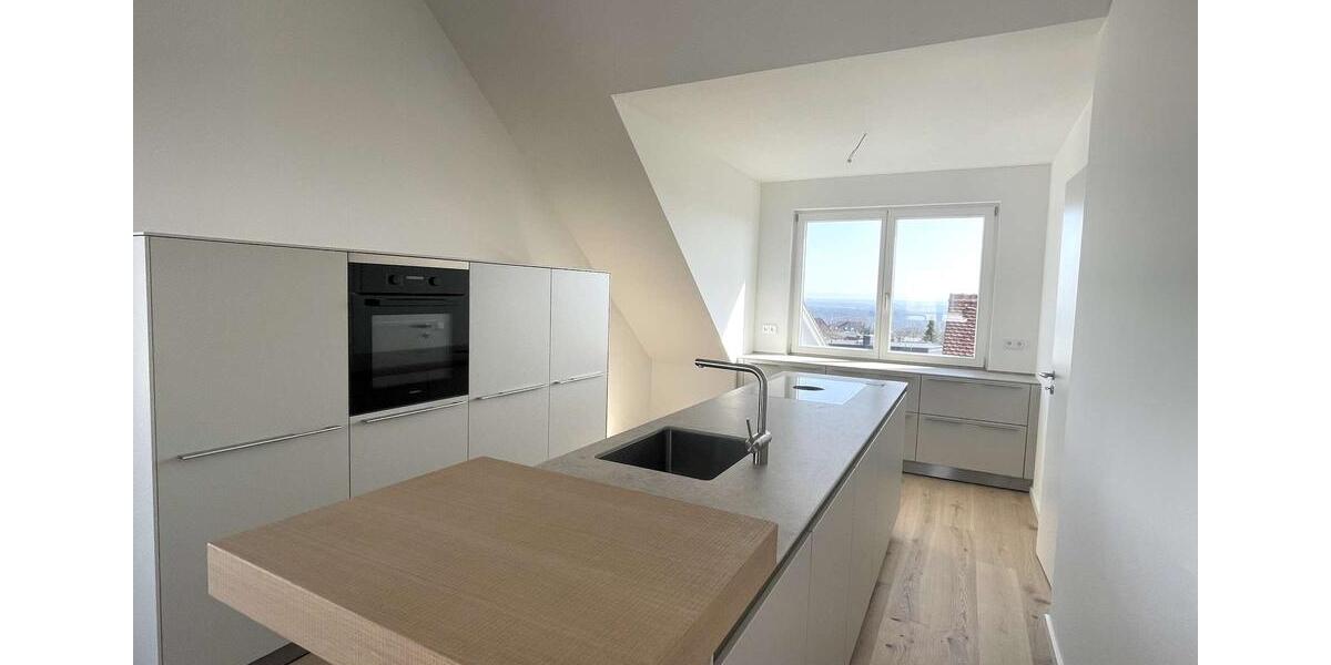 Dachgeschoßwohnung Frankfurt am Main Bergen-Enkheim - 3 Zimmer, 123 m&sup2;, 2.490&euro; | Angebot:25991775