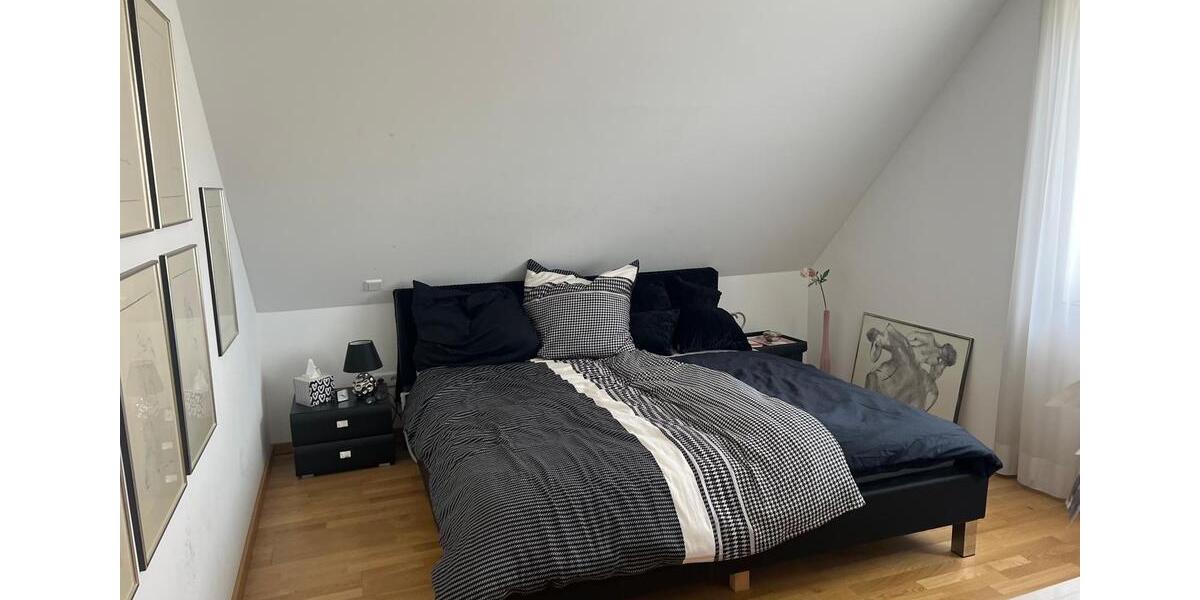 Dachgeschoßwohnung Münster Münster-Südost - 3 Zimmer, 125 m&sup2;, 1.600&euro; | Angebot:26521882