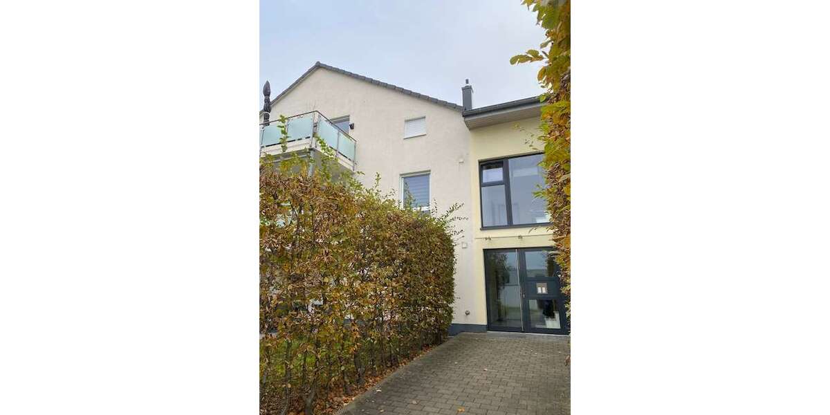 Etagenwohnung Haan - 3 Zimmer, 109 m&sup2;, 1.399&euro; | Angebot:27272046